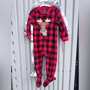 Carter's NWT set of two fleece PJs size 18m